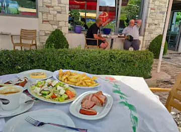 Breezy Grill & Bar