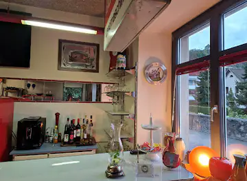 Mitteldorf 12 bar