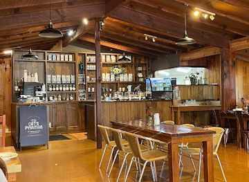 norfolk-island/st-barnabas-chapel/bar/the-golden-orb-cafe