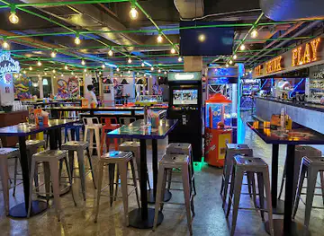 Level Up - Arcade & Live Music Bar