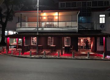 suriname/wanica-district/bar/che-s-bar-tapas-cigars