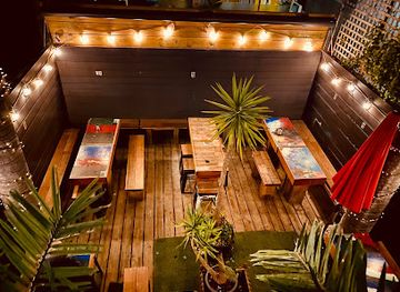 australia/high-country/bar/two-hands-rooftop-bar-beer-garden-eatery