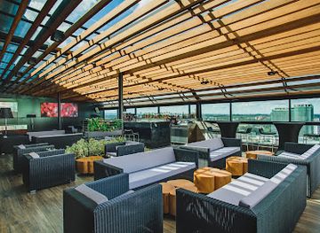 kenya/lake-victoria/bar/the-attic-roof-top-bar-westlands