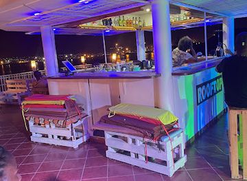 angola/lobito-bay/bar/rooftop