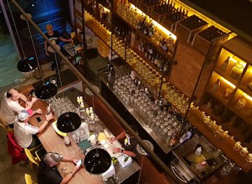 panama/panama-city/san-francisco/bar/la-rana-dorada-san-francisco