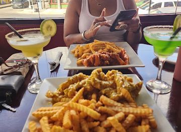 trinidad-and-tobago/st-mary/bar/the-minibar-on-the-avenue