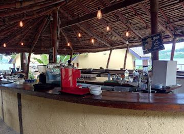 vanuatu/malakula/bar/moorings-seaside-bar-bistro