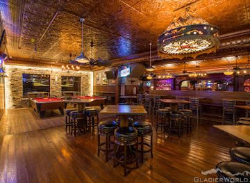 montana/glacier-national-park/bar/gunsight-saloon
