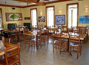 Mulligan's Grille in Historic Cottage Row