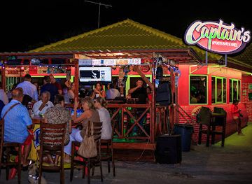 curacao/brievengat/bar/captain-s-sportsbar-grill
