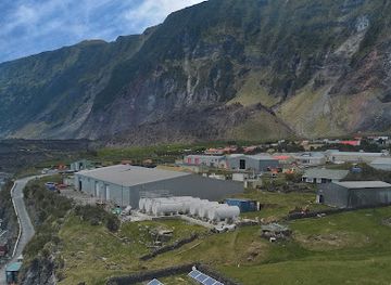 chile/easter-island/bar/crawfish-factory