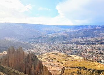 bolivia/andean-valleys/bar/muela-del-diablo
