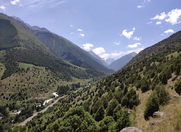 kyrgyzstan/ala-archa-national-park/bar/boyrok-cafe-restaurant-ala-archa-national-park