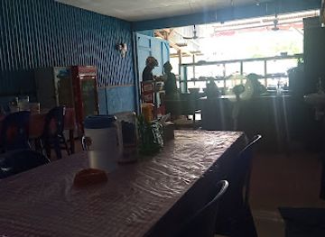 indonesia/southeast-papua/bar/angkasa-prasmanan