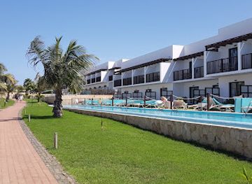 cabo-verde/santa-maria/bar/cove-pool-bar