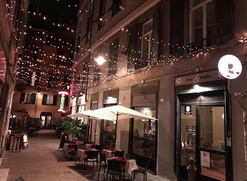 italy/genoa/pre/bar/biggie-cocktails-bistrot