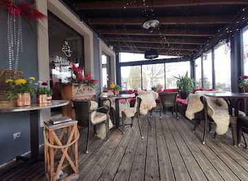 latvia/sigulda/bar/mr-biskvits