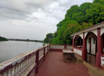 the-gambia/central-river-region/bar/bintou-s-lodge-paradise