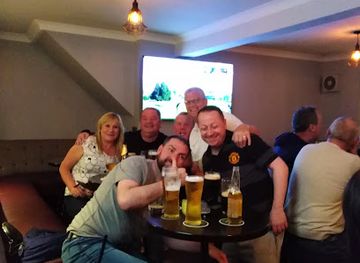 ireland/county-cavan/bar/top-of-the-town