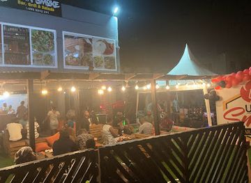 ghana/takoradi/bar/up-in-smoke-bar-grill