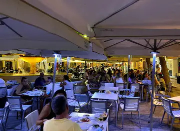 Bar Restaurante El Serrallo