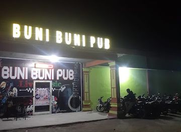 indonesia/lake-toba/bar/buni-buni