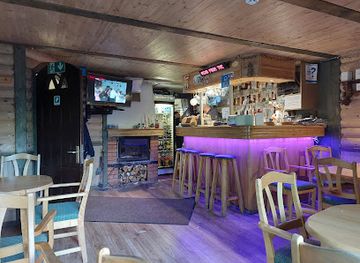 estonia/panga-cliff/bar/laterna-baar