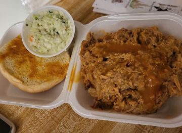 south-carolina/congaree-national-park/bar/big-t-bar-b-q