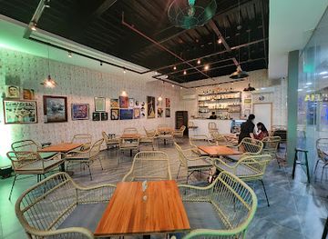 philippines/cebu-city/mactan-island/bar/cork-mactan