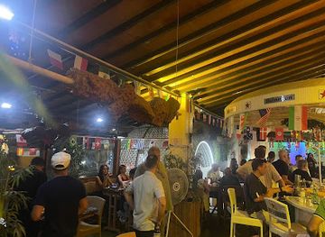 philippines/cebu-city/mactan-island/bar/holland-heineken-lounge-sport-bar-by-cafe-cappuccino