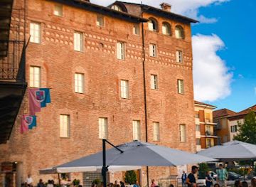 italy/langhe/bar/sangiovanni-alba-cocktail-wine-socialize