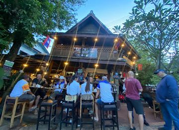 laos/bolikhamxay-province/bar/outback-laos