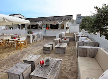 belgium/knokke-heist/bar/waikiki-beach