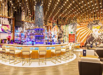 michigan/detroit/greektown/bar/urban-cocktail