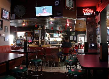colorado/high-plains/bar/the-pioneer-bar