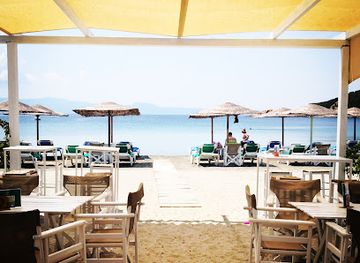 greece/mount-athos/bar/beach-bar-blue-dreams