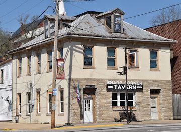 missouri/missouri-rhineland/bar/sharp-corner-tavern
