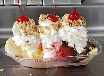 nebraska/fort-robinson-state-park/bar/c-s-drive-in