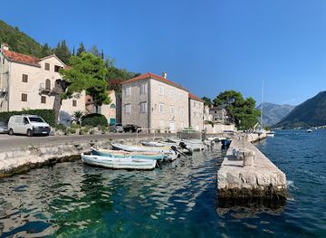 montenegro/perast/bar/konoba-otok-bronza