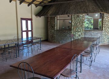 zimbabwe/matabeleland-north/bar/garden-bistro