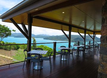 australia/the-whitsundays/bar/one-tree-hill