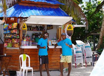 colombia/san-andres-island/bar/ocean-bar-restaurante