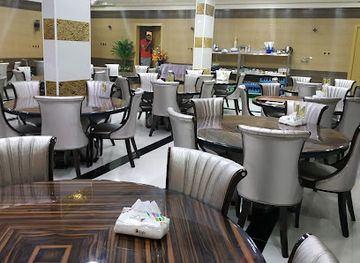 saudi-arabia/arar/bar/mat'am-alqasr