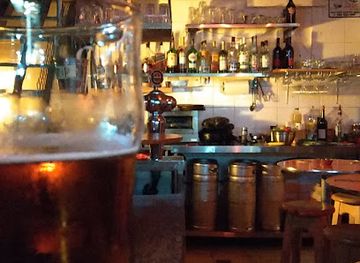 israel/tel-aviv/florentin/bar/vintage