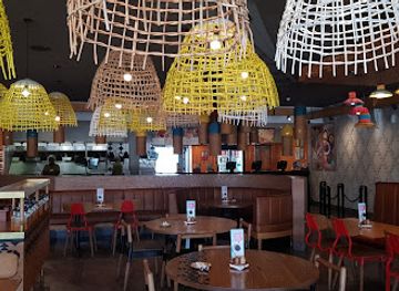 botswana/chobe-district/bar/nando-s-kasane