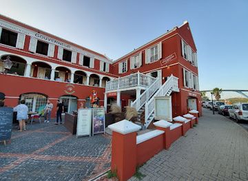 curacao/punda/bar/the-captain