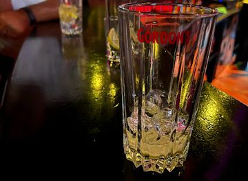 switzerland/geneva/carouge/bar/bar-best-of