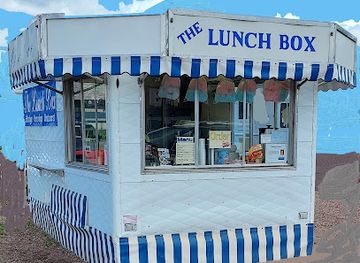 minnesota/gunflint-trail/bar/the-lunch-box