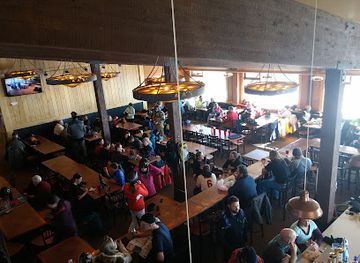 montana/whitefish/bar/summit-house-restaurant-bar