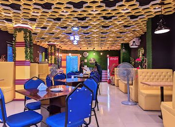 bangladesh/greater-barisal/bar/black-queen-restaurant